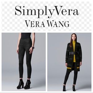 NWT, Vera Wang High Rise Faux Suede Skimmer